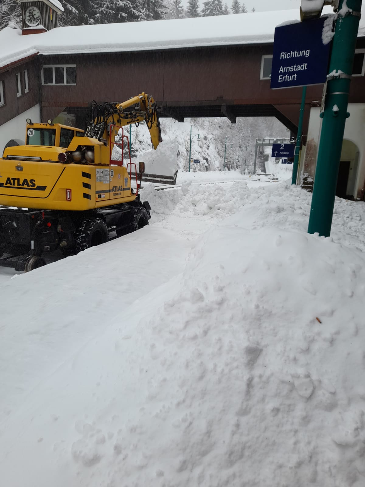 Gleisbau Weimar GmbH - Gleisbauarbeiten im Winter